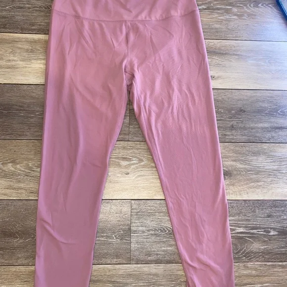 Women’s Pink Leggings - Picture 1 of 3